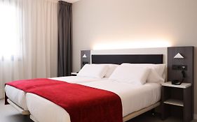 Hotel New Bilbao Airport
